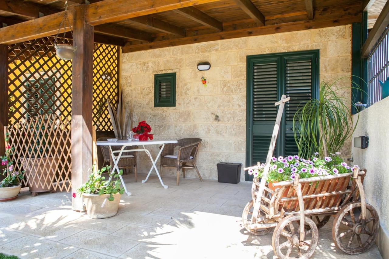 סליצ'ה סלנטינו B&B I Tre Ulivi מראה חיצוני תמונה